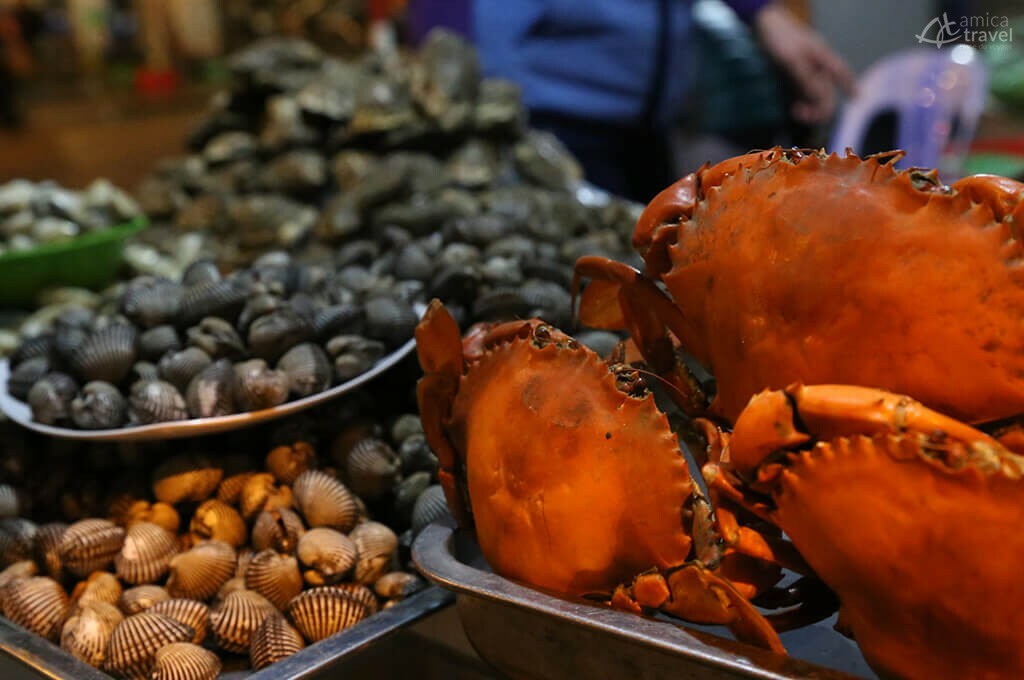fruits de mer hanoi vietnam