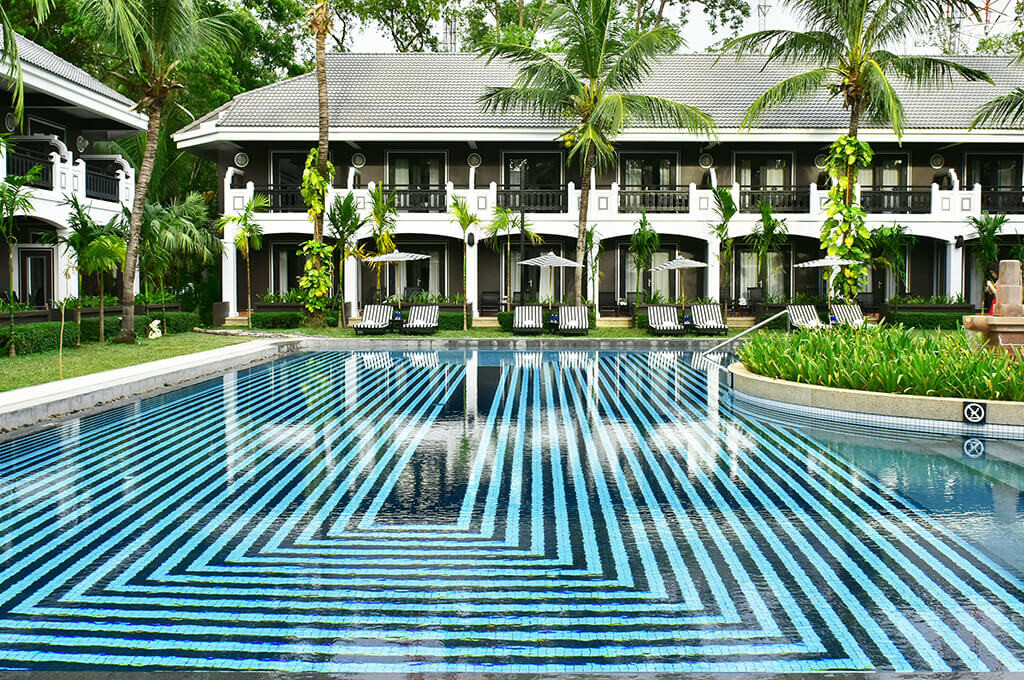 piscine commun shinta mai angkor shack