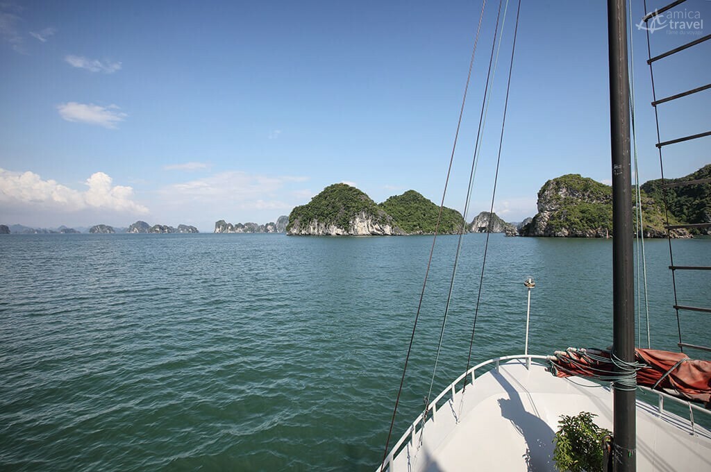 bateau baie d'halong