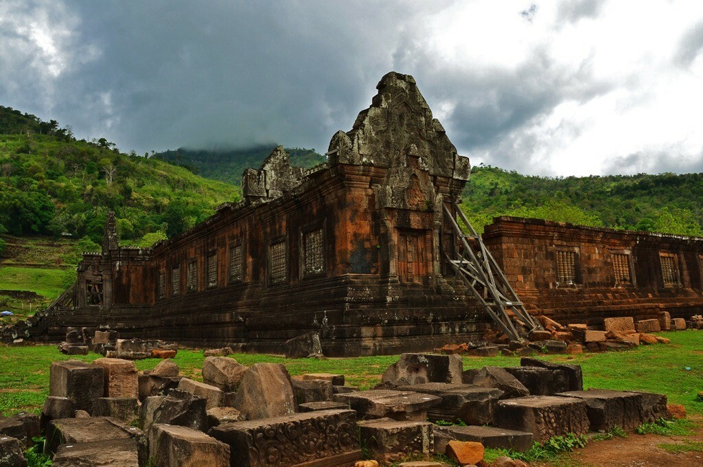 temple vat phou laos