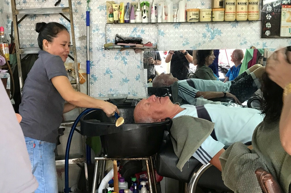 coiffeur comme un local saigon
