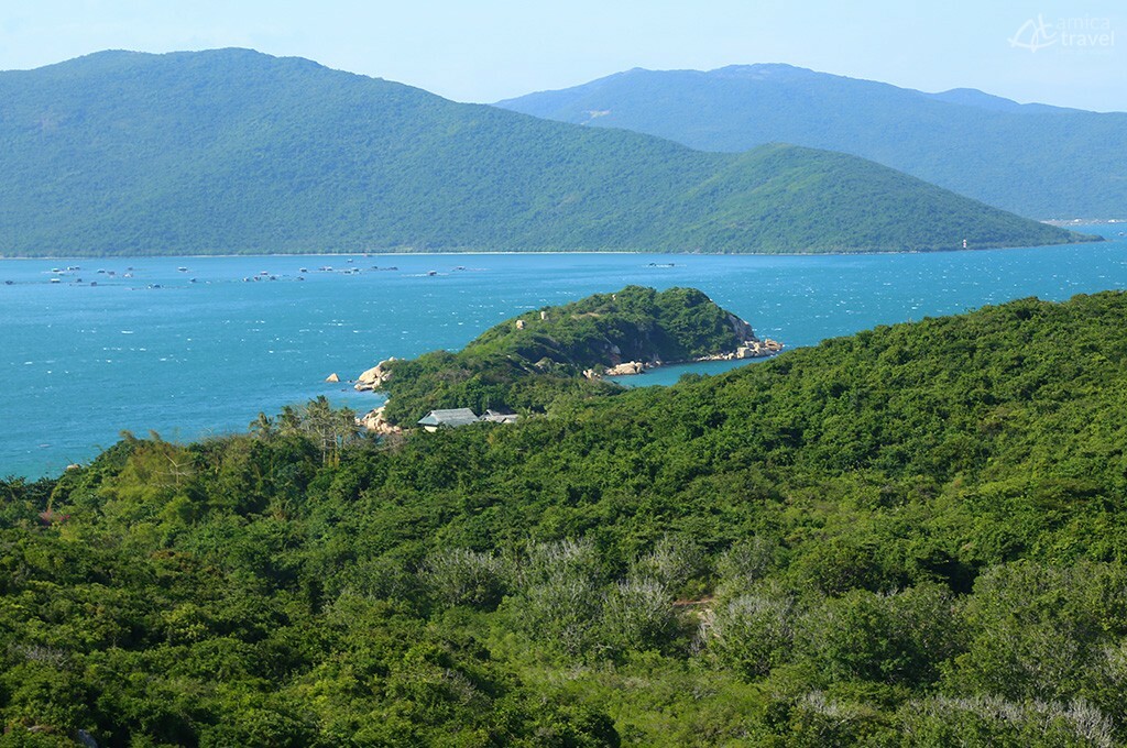 forêt tropicale ile de la baleine Nha Trang