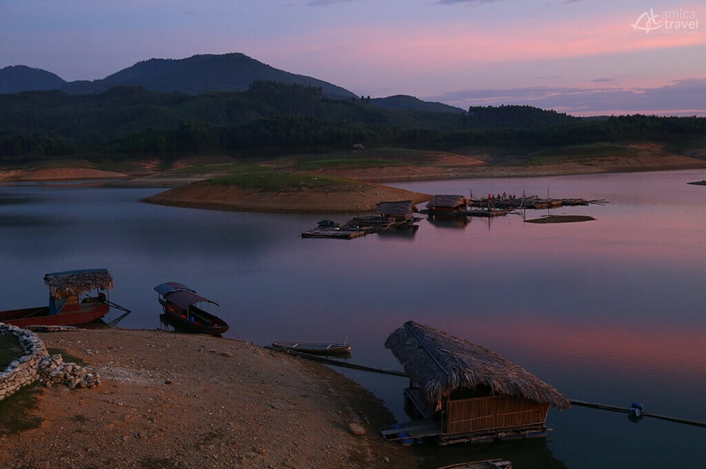 lac Thac Ba Vietnam