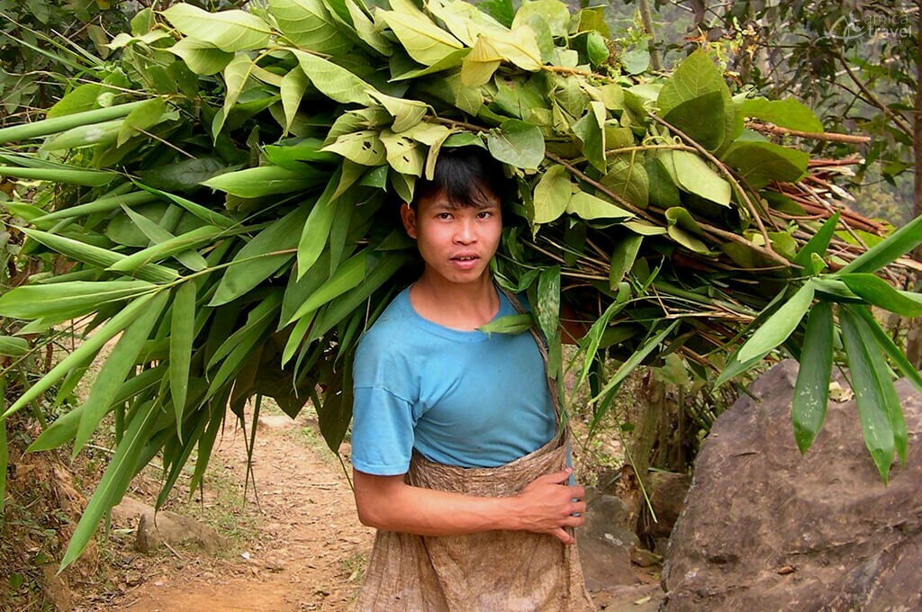 Homme Thai blanc Mai Hich Mai Chau