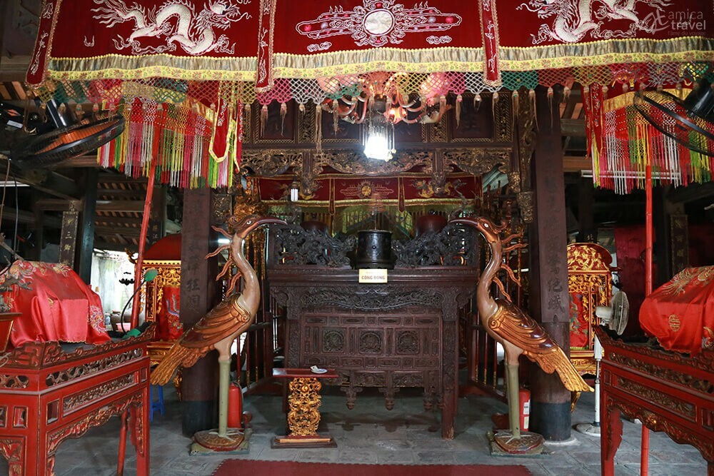 autel de maison communale Dong Ngac Hanoi Vietnam
