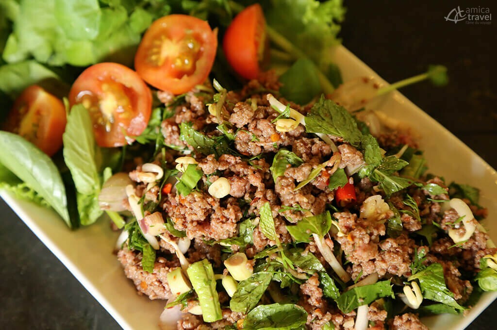 Le laap, le plat national laotienne -