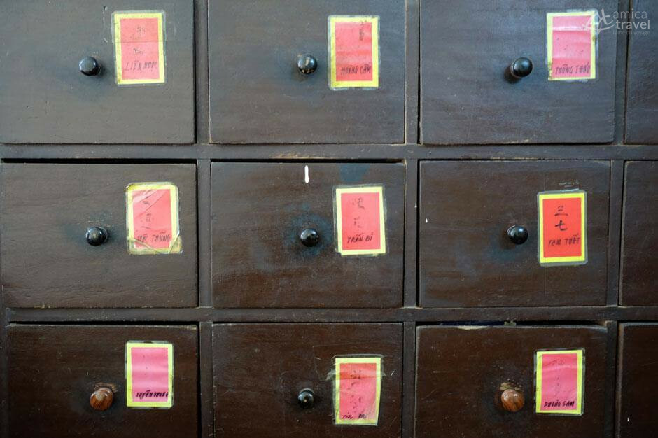 tiroirs apothicairerie traditionnelle chinois vietnamien