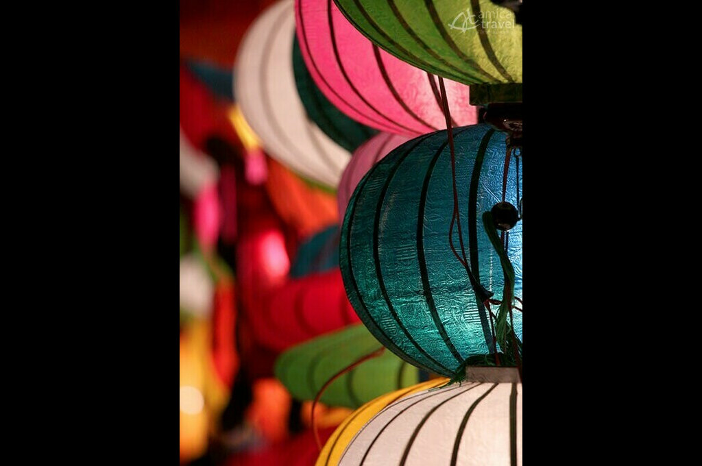 lanternes colorées hoi an vietnam